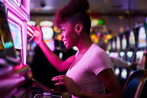9 tricks casinos use to keep you spending your money.